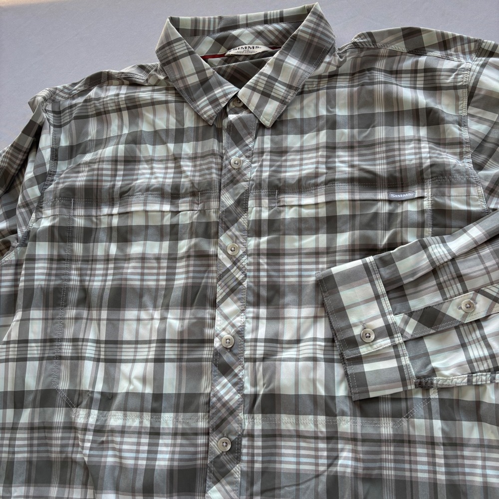 Simms‎ Fishing Shirt Mens XL Grey Plaid Long Sleeve Brrr Cooling Stretch Button